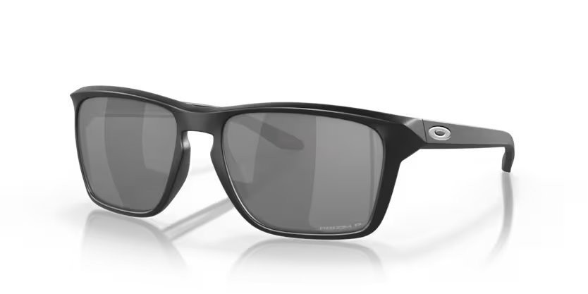 Sonnenbrillen Oakley Sylas OO 9448 (944806) farbe matte black form rechteckig gläser prizm black polarized