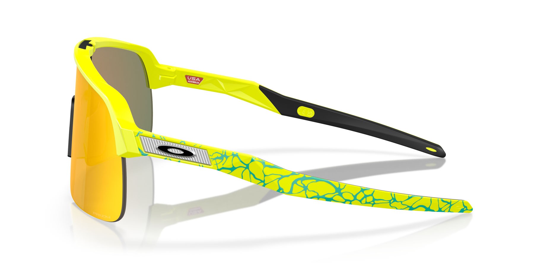 Sonnenbrillen Oakley Sutro Lite OO 9463 (946367) farbe giallo ottico opaco form maske gläser prizm ruby