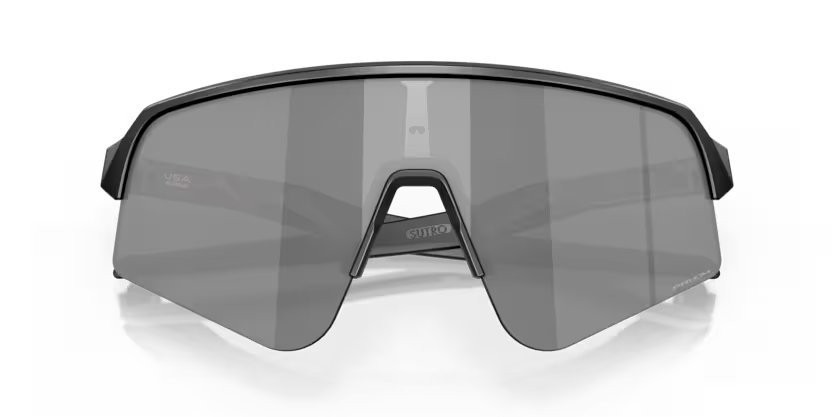 Occhiali da sole Oakley Sutro Lite Sweep OO 9465 (946503) colore matte black forma rettangolare lenti prizm black