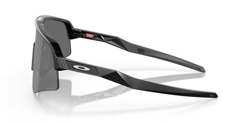 Occhiali da sole Oakley Sutro Lite Sweep OO 9465 (946503) colore matte black forma rettangolare lenti prizm black