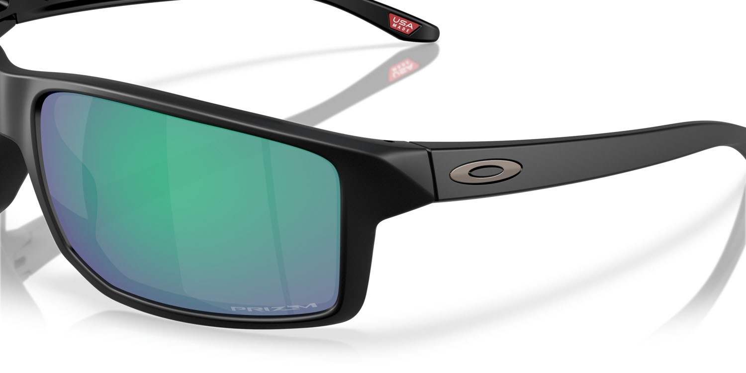Occhiali da sole Oakley Gibston XL OO 9470 (947007) colore nero opaco forma rettangolare lenti prizm jade
