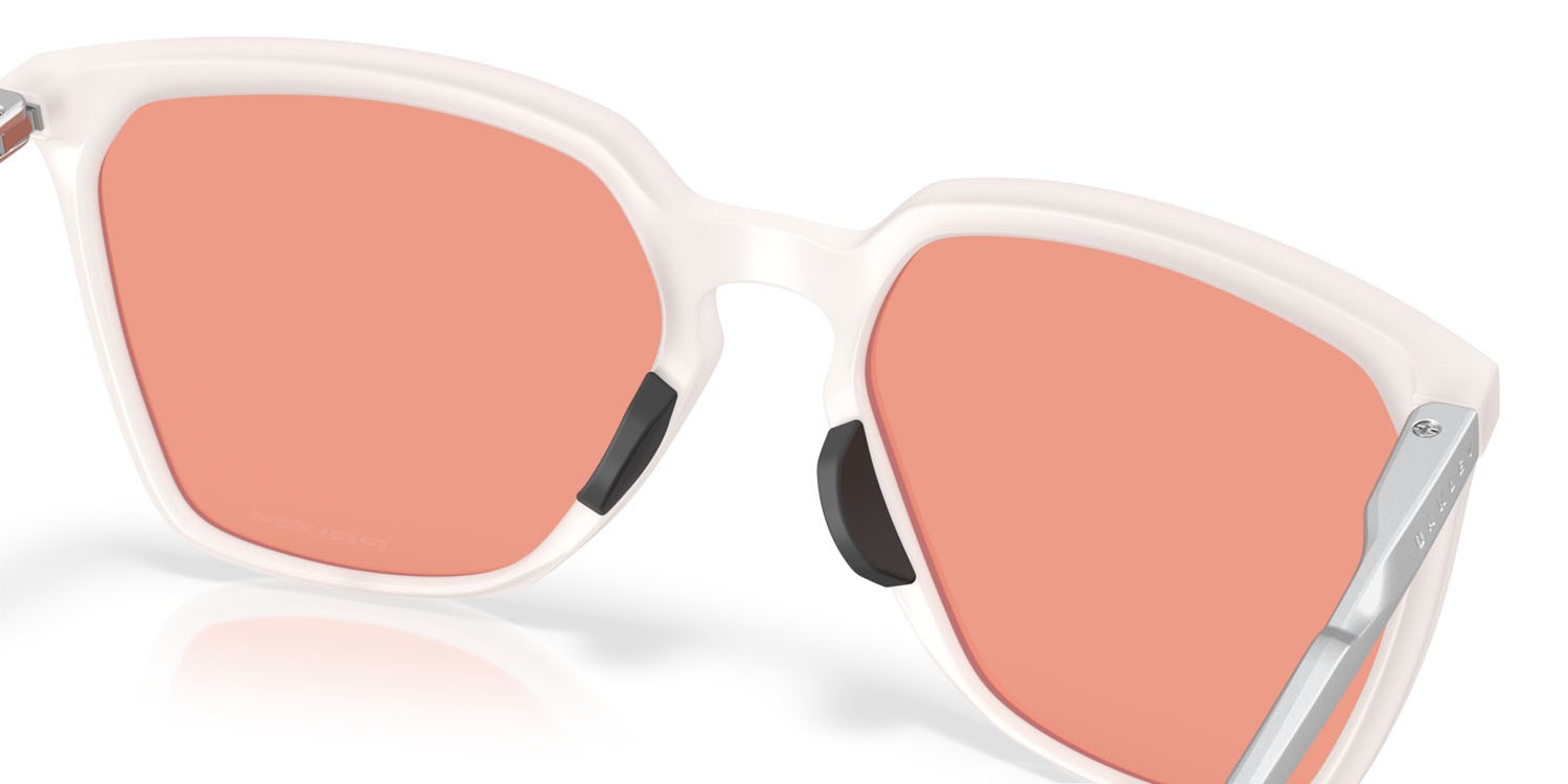 Sonnenbrillen Oakley Sielo SQ OO 9480 (948008) farbe vapore opaco form rechteckig gläser prizm berry