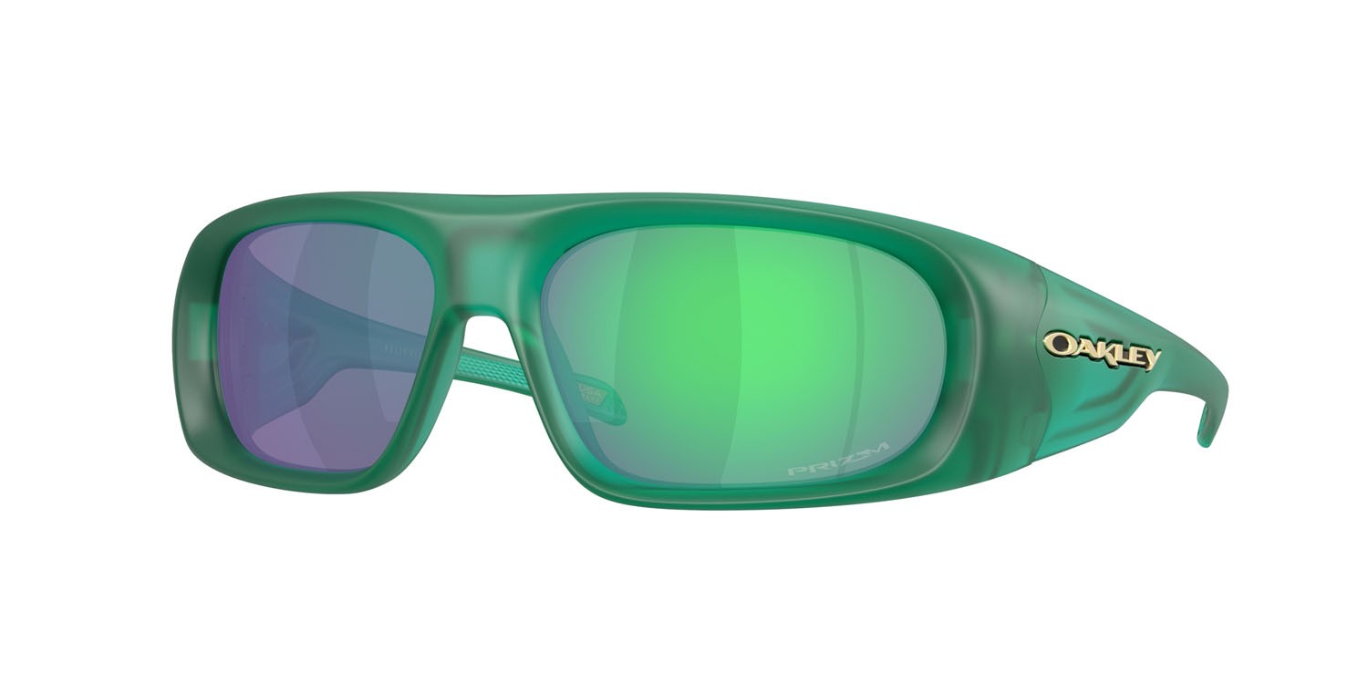 Occhiali da sole Oakley Belleville OO 9491 (949104) colore verde veronese trasparente opaco forma rettangolare lenti prizm jade