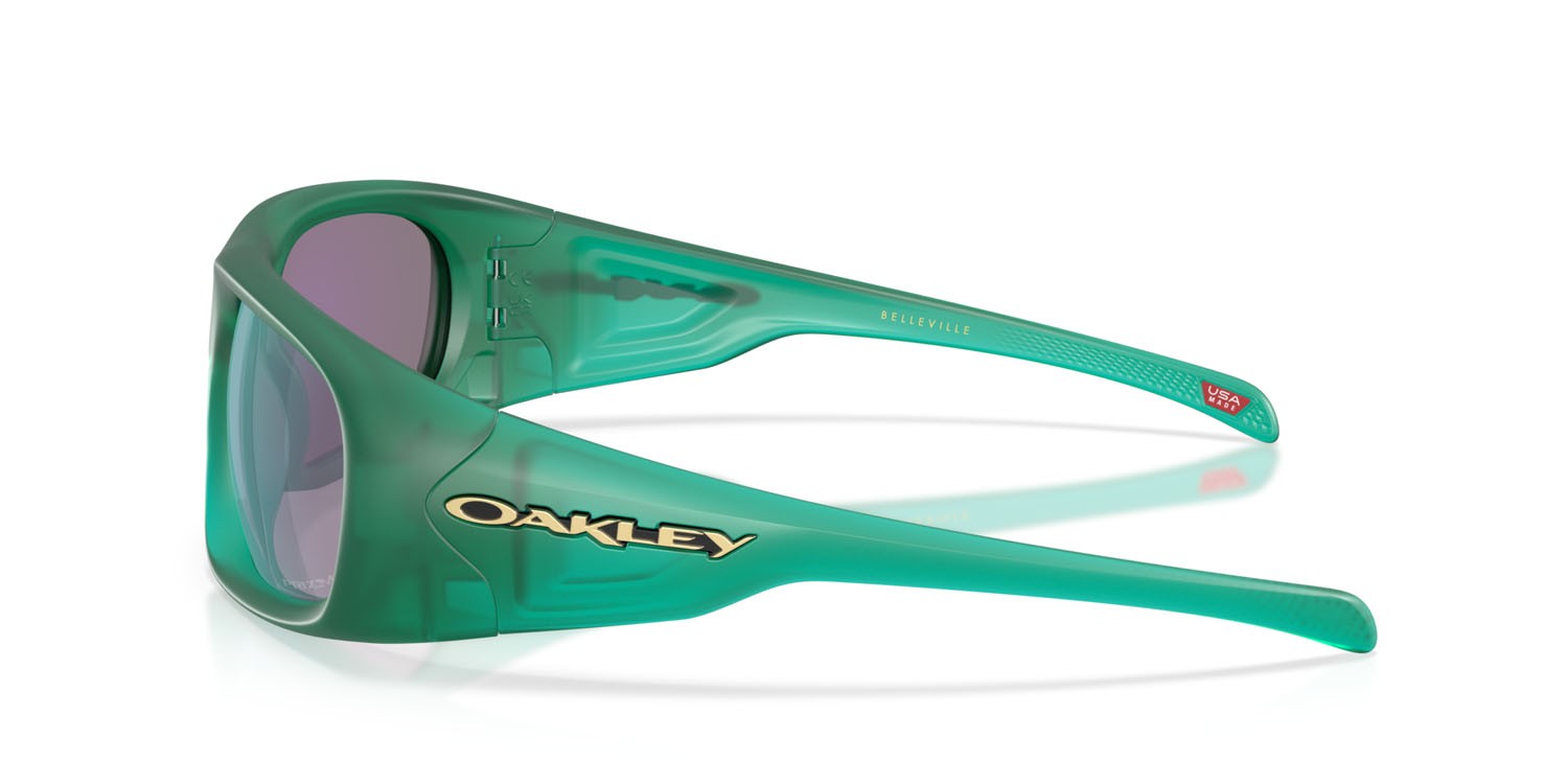 Occhiali da sole Oakley Belleville OO 9491 (949104) colore verde veronese trasparente opaco forma rettangolare lenti prizm jade