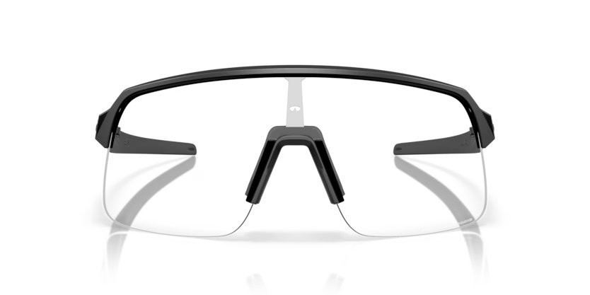 Sonnenbrillen Oakley Sutro Lite S OO 9496 (949607) farbe nero opaco form rechteckig gläser clear to black iridium photochromic