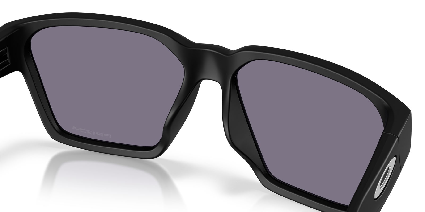 Sonnenbrillen Oakley Briza OO 9497 (949701) farbe nero opaco form quadratisch gläser prizm grey