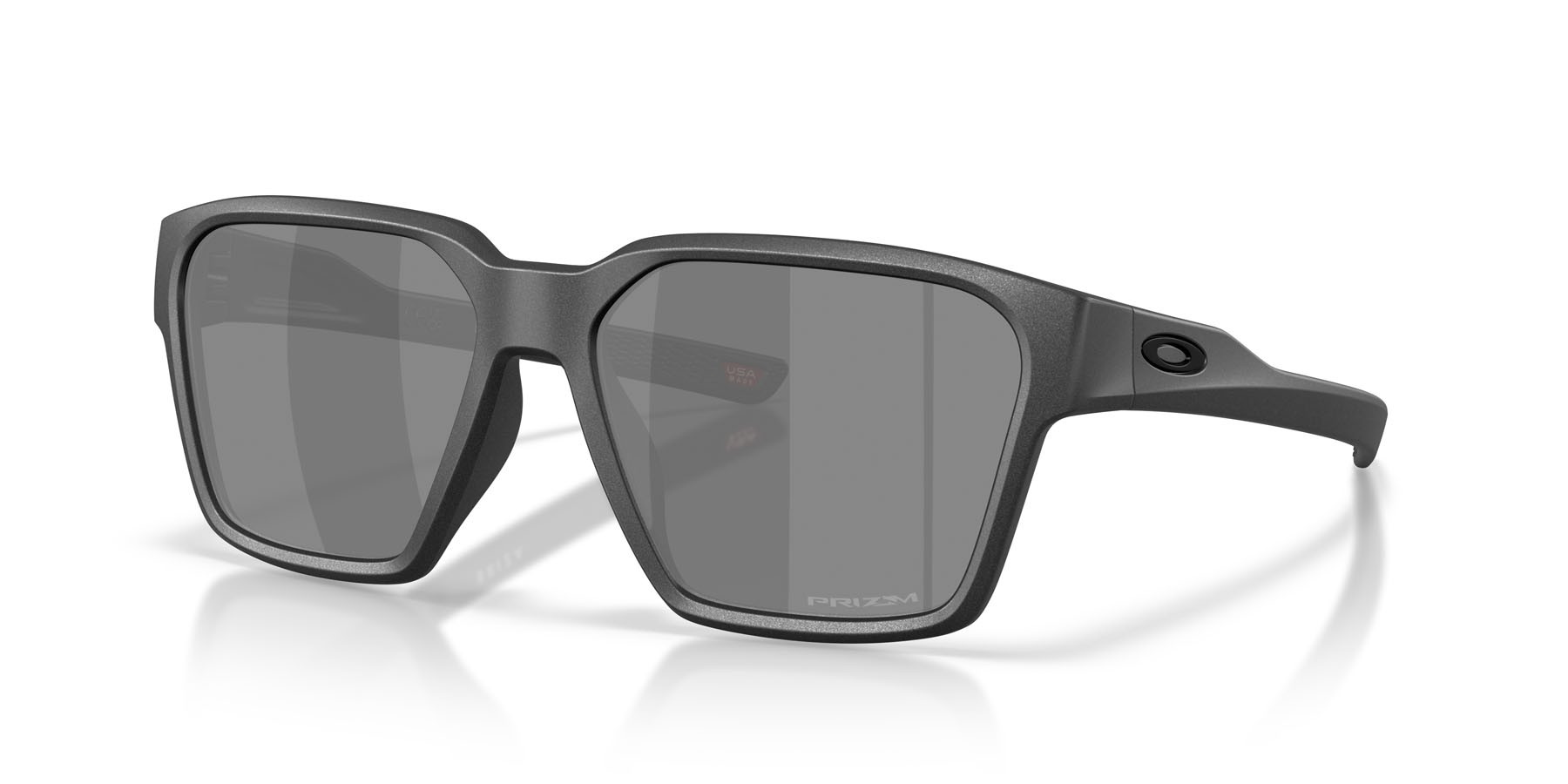 Occhiali da sole Oakley Briza OO 9497 (949703) colore acciaio forma quadrato lenti prizm black