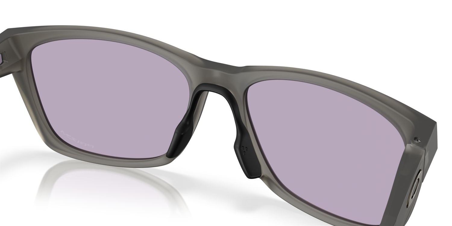 Sonnenbrillen Oakley Paracord OO 9506D (950604) farbe grigio fumo opaco form quadratisch gläser prizm ardesia