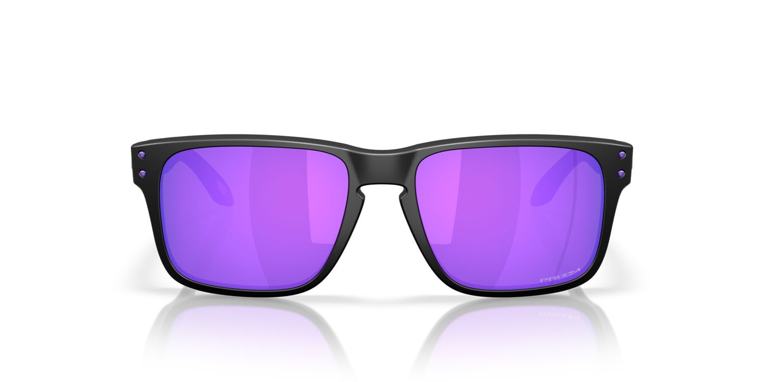 Occhiali da sole Oakley Holbrook S OO 9509 (950906) colore nero opaco forma quadrato lenti prizm violet