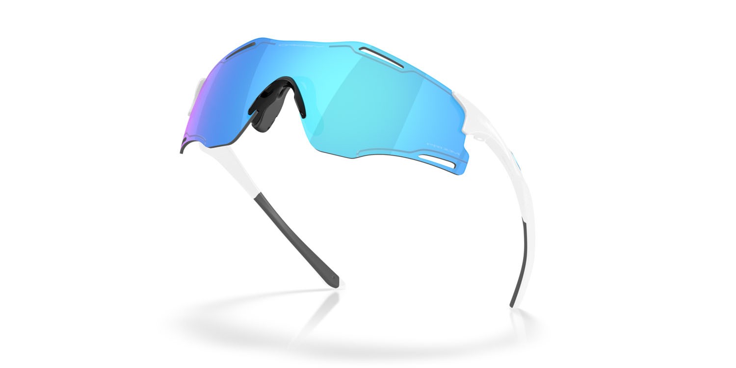 Sonnenbrillen Oakley Cybr Zero OO 9512D (951202) farbe bianco lucido form rechteckig gläser prizm sapphire