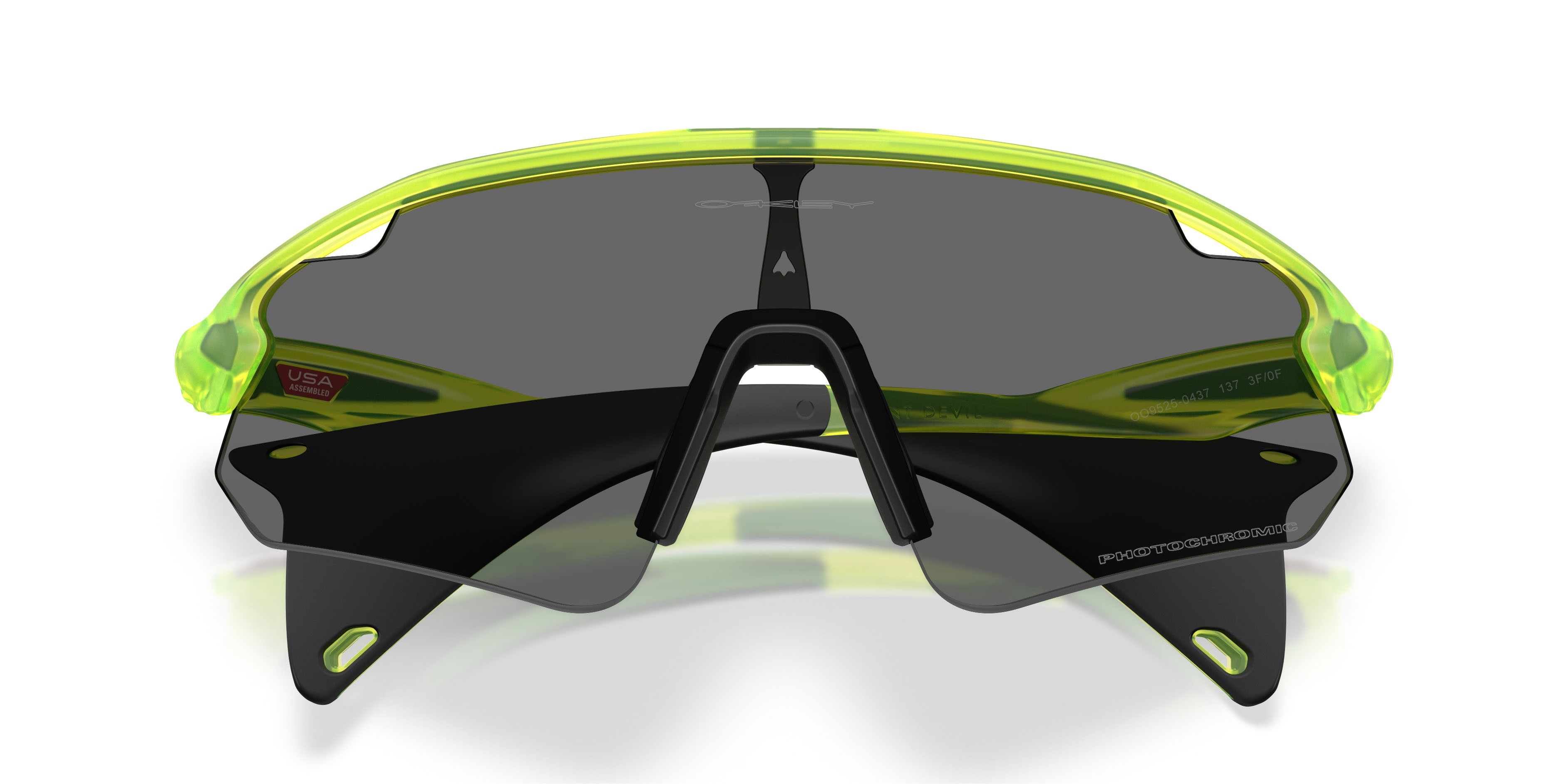 Sonnenbrillen Oakley Stunt Devil A OO 9525 (952504) farbe cactus form rechteckig gläser clear to black iridium photochromic