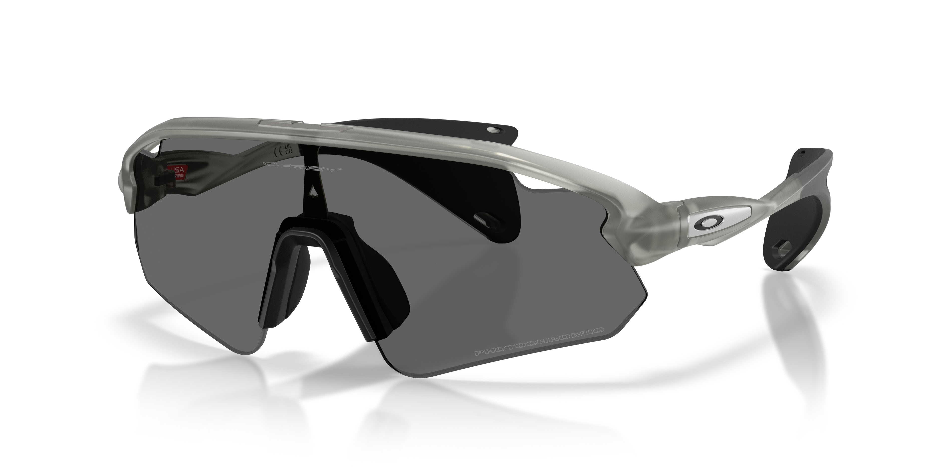 Sunglasses Oakley Stunt Devil A OO 9525 (952506) color grey ink opaco shape rectangle lenses clear to black iridium photochromic