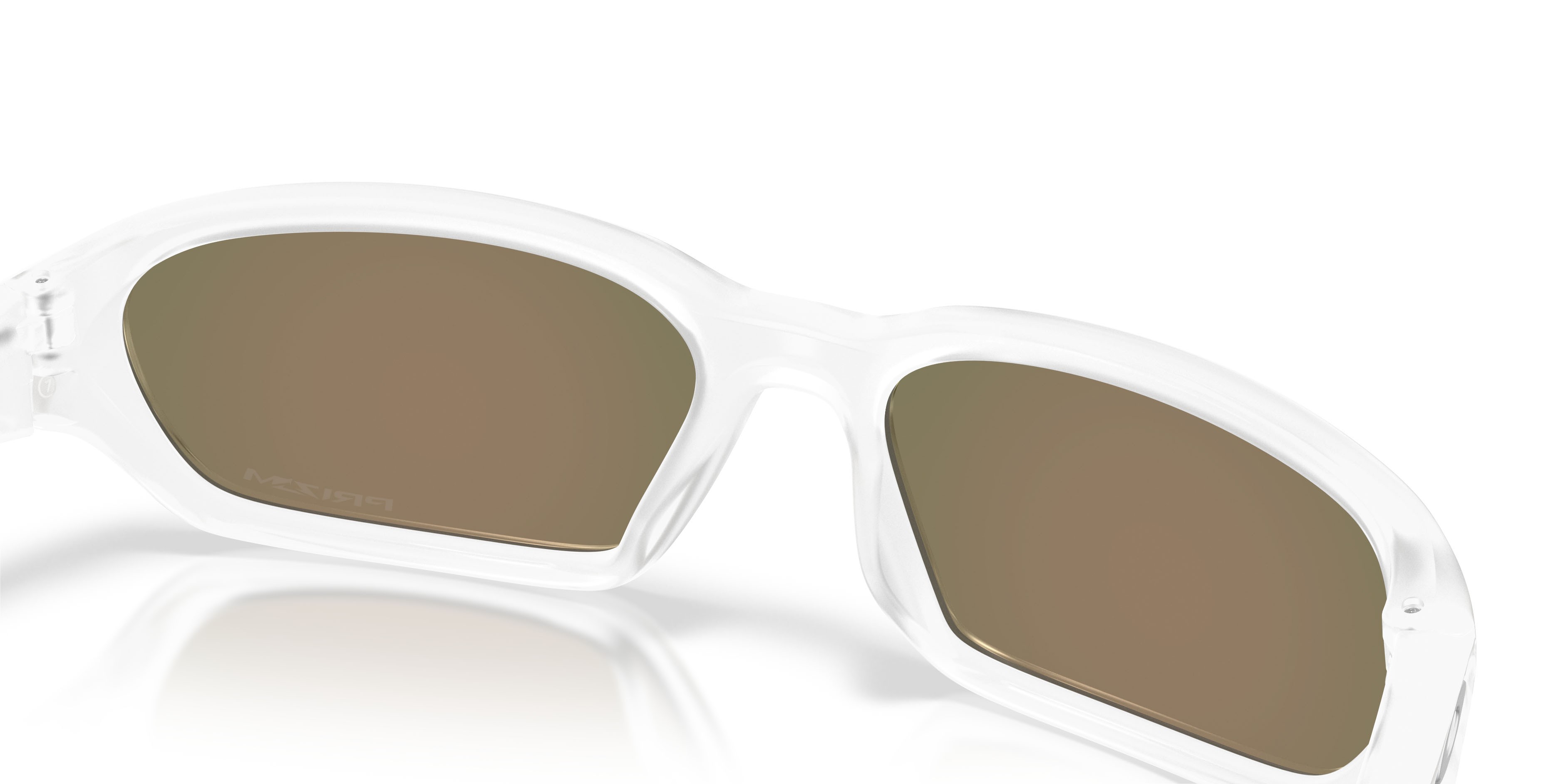 Sunglasses Oakley Terraforma OO 9530 (953003) color trasparente opaco shape rectangle lenses prizm ruby
