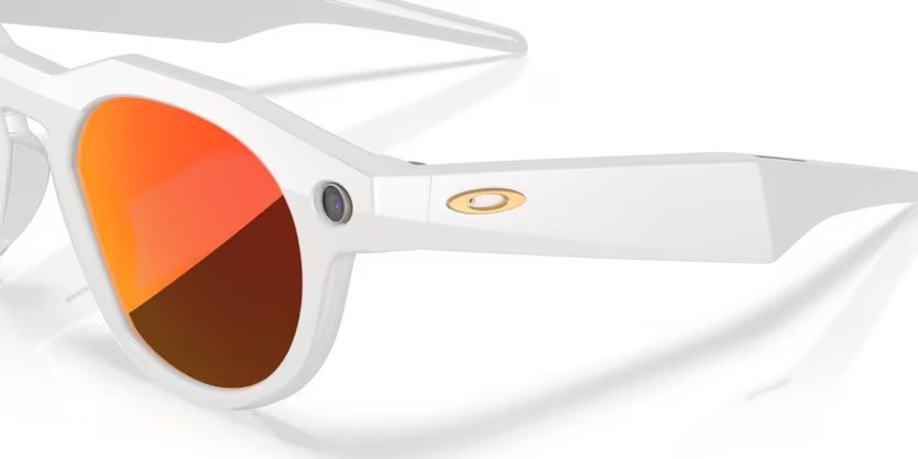 Occhiali da sole Oakley Meta AI Glasses HSTN OW 8002 (800204) colore grigio caldo forma rotondo lenti prizm ruby