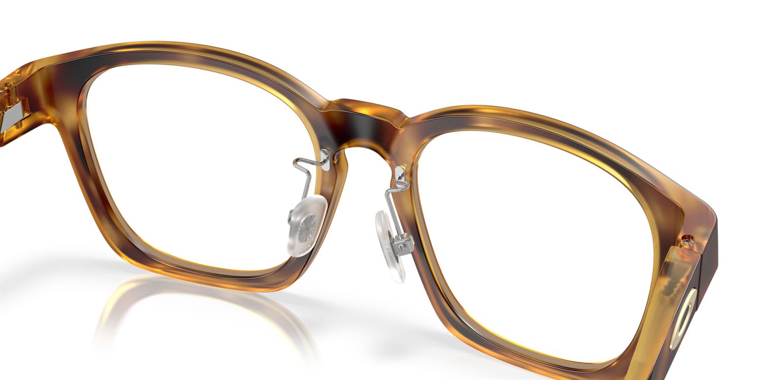 Occhiali da vista Oakley Shackle OX 8197D (819704) colore marrone opaco tartarugato forma quadrato lenti lente demo
