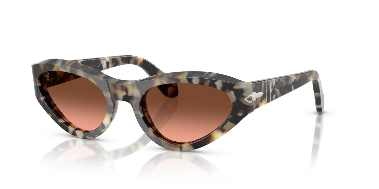 Occhiali da sole Persol PO 0052S (1071A5) colore tartarugato marrone forma farfalla lenti rosa sfumato marrone