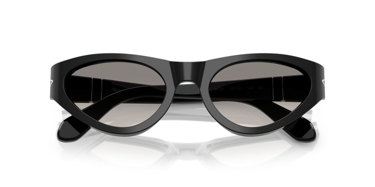 Occhiali da sole Persol PO 0052S (95/32) colore nero forma farfalla lenti trasparente sfumato grigio