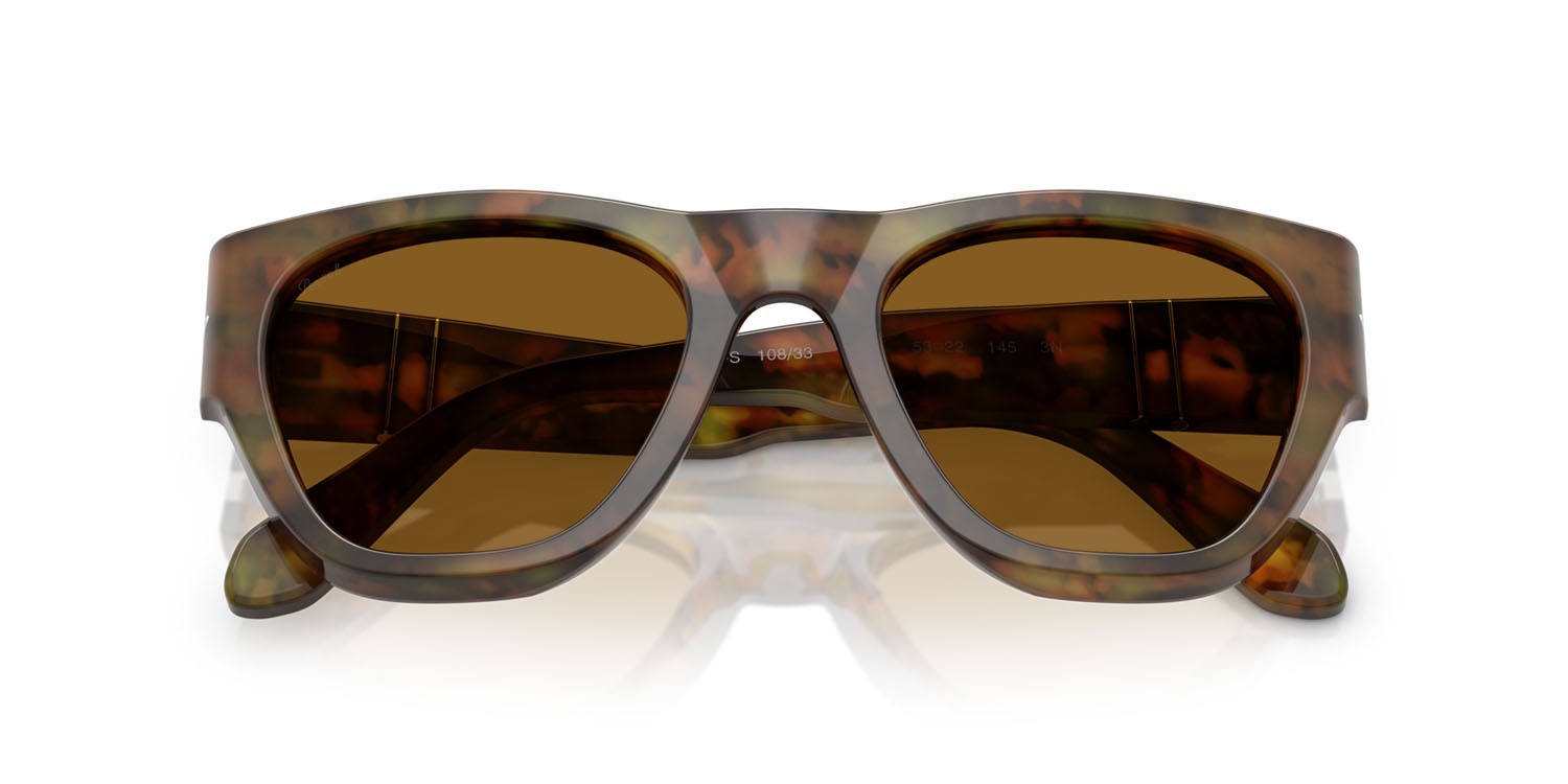 Occhiali da sole Persol PO 0054S (108/33) colore caffe forma quadrato lenti marrone