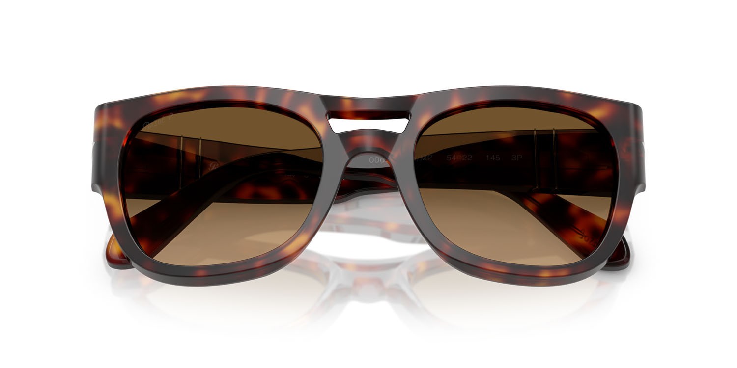 Occhiali da sole Persol PO 0064S (24/M2) colore havana forma quadrato lenti polarizzata marrone sfumato marrone