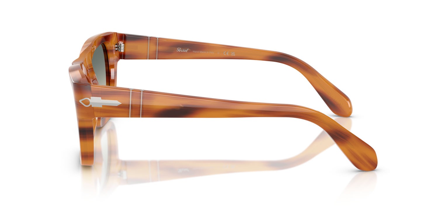 Occhiali da sole Persol PO 0091S (960/3A) colore striato marrone forma farfalla lenti trasparente sfumato verde