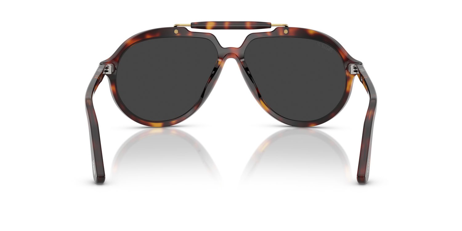 Occhiali da sole Persol Senna Series PO 0202S (24/48) colore havana forma quadrato lenti polar nera