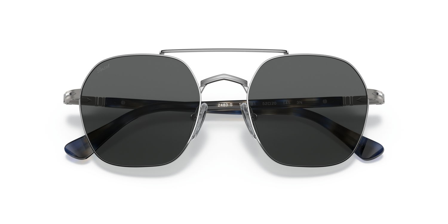 Sonnenbrillen Persol PO 2483S (1106B1) farbe argento form quadratisch gläser grigio scuro