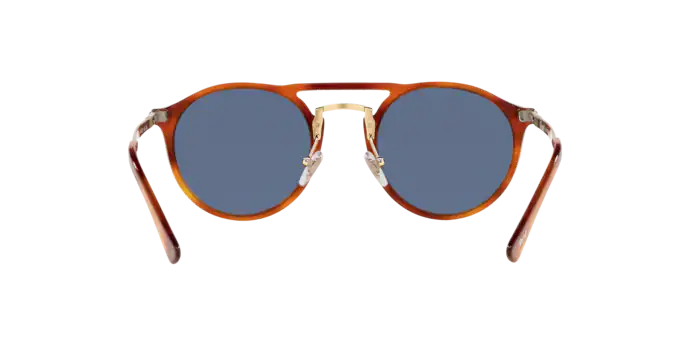 Occhiali da sole Persol PO 3264S (96/56) colore terra di siena forma pantos lenti light blue