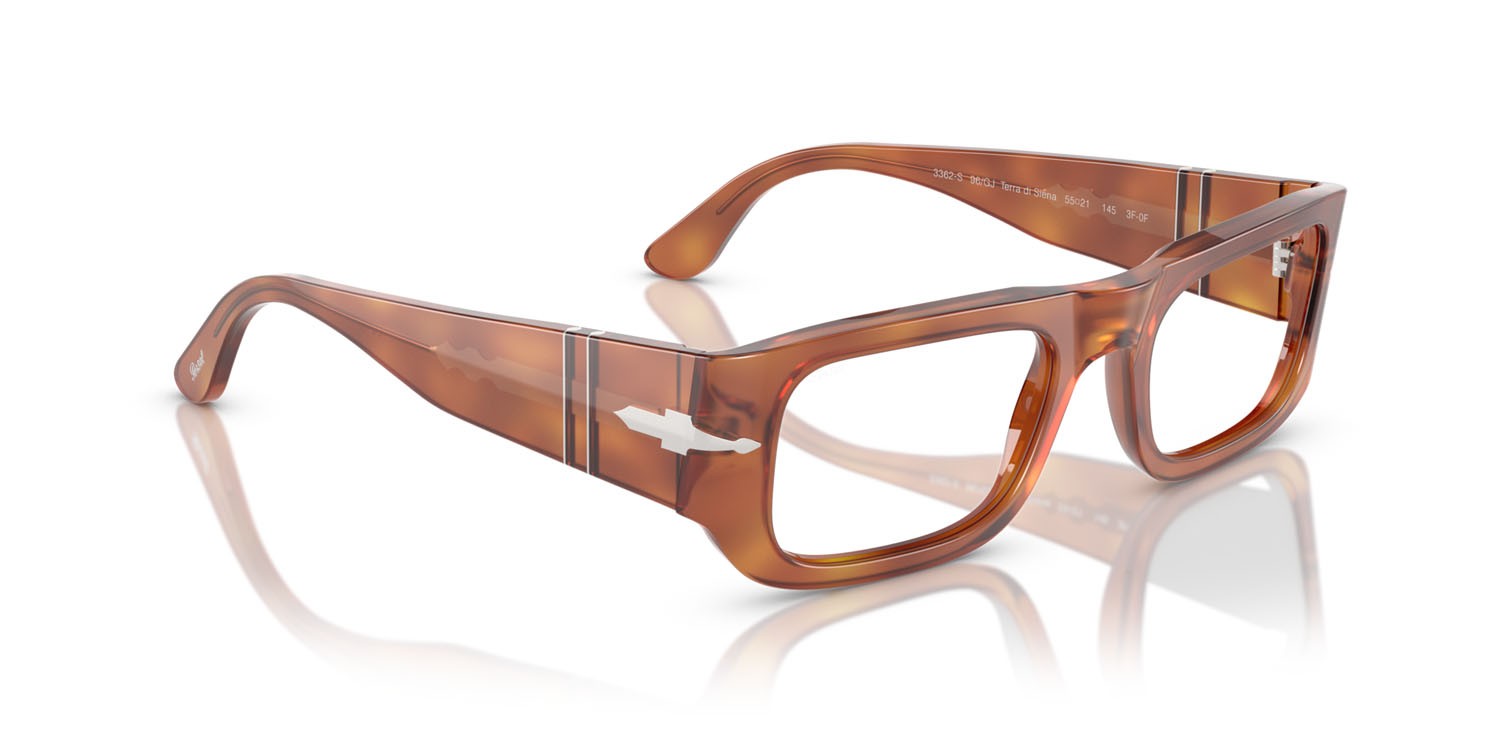 Occhiali da sole Persol PO 3362S (96/GJ) colore terra di siena forma quadrato lenti transitions 8 verde