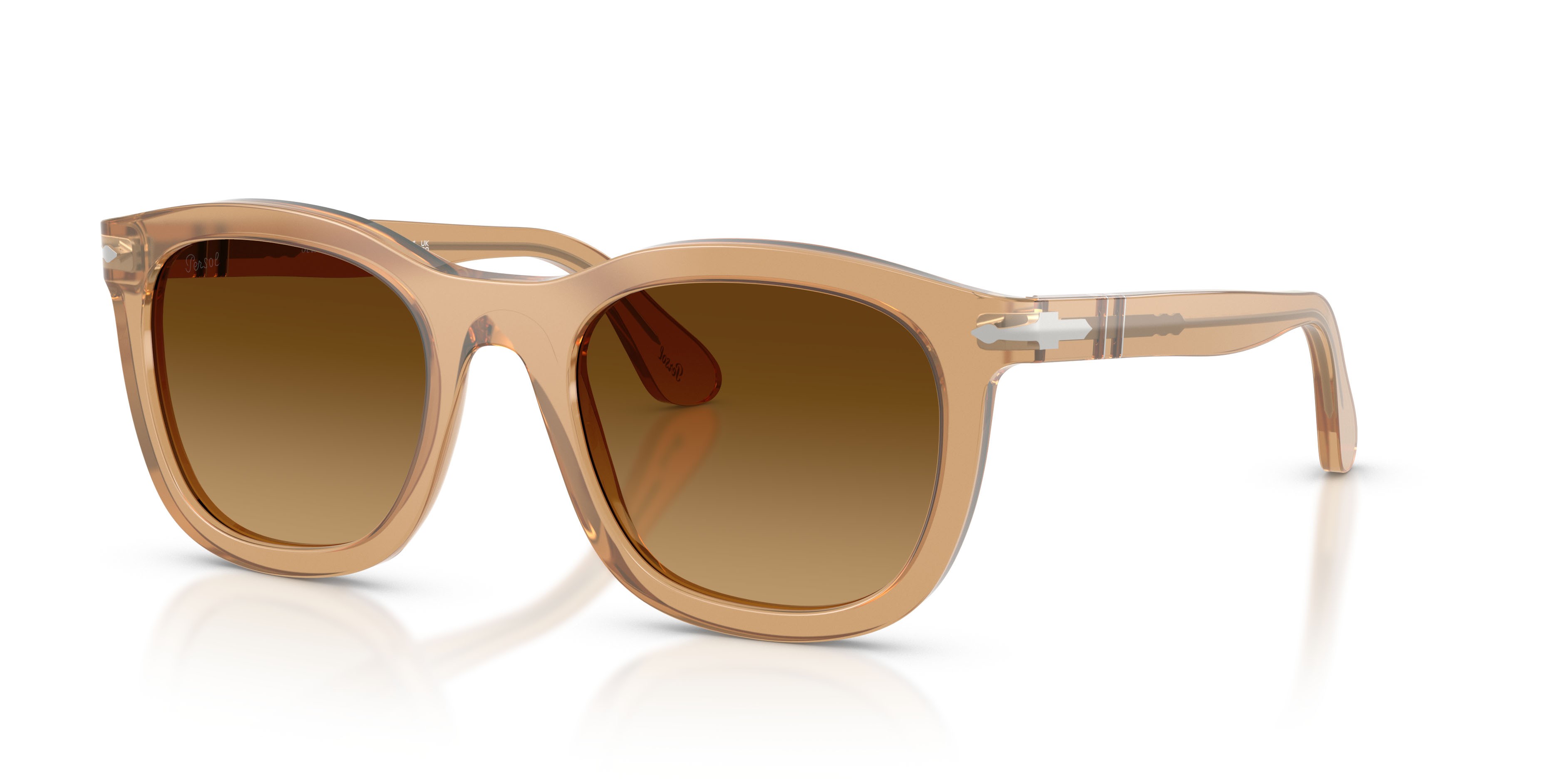Sunglasses Persol PO 3395S (116985) color beige opalino shape pantos lenses marrone chiaro sfumato marrone scuro