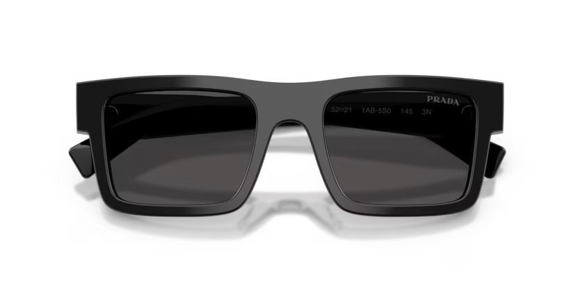 Occhiali da sole Prada PR 19WS (1AB5S0) colore black forma rettangolare lenti dark grey