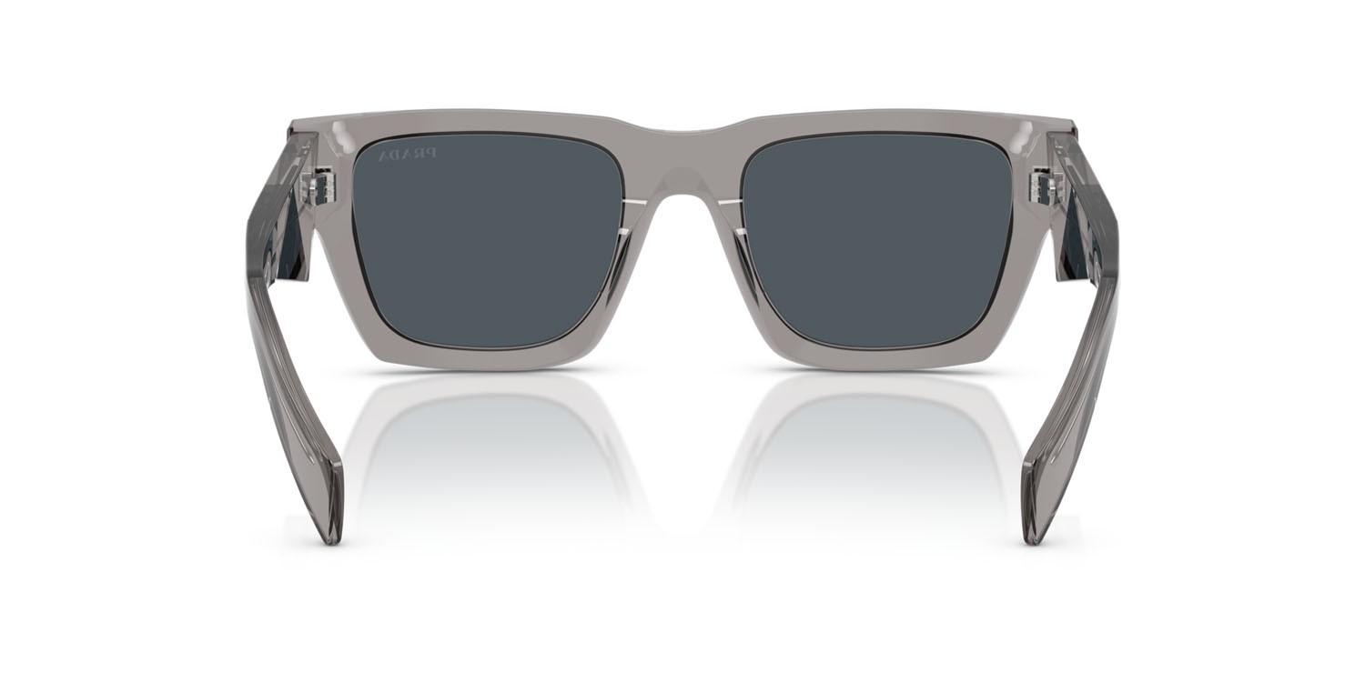 Occhiali da sole Prada PR A06S (16Z70B) colore grigio scuro trasparente forma quadrato lenti grigio scuro