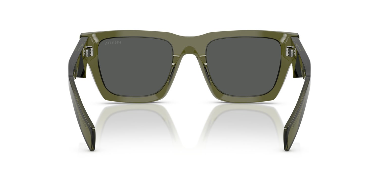 Occhiali da sole Prada PR A06S (25A40L) colore verde militare trasparente forma quadrato lenti grigio scuro