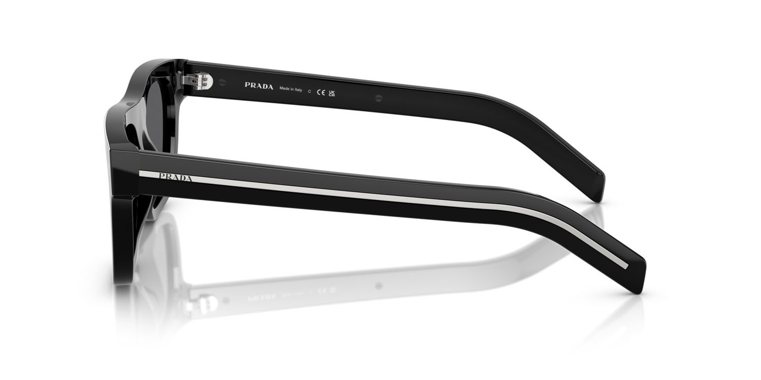 Occhiali da sole Prada PR B12S (16K731) colore nero forma quadrato lenti grigio scuro