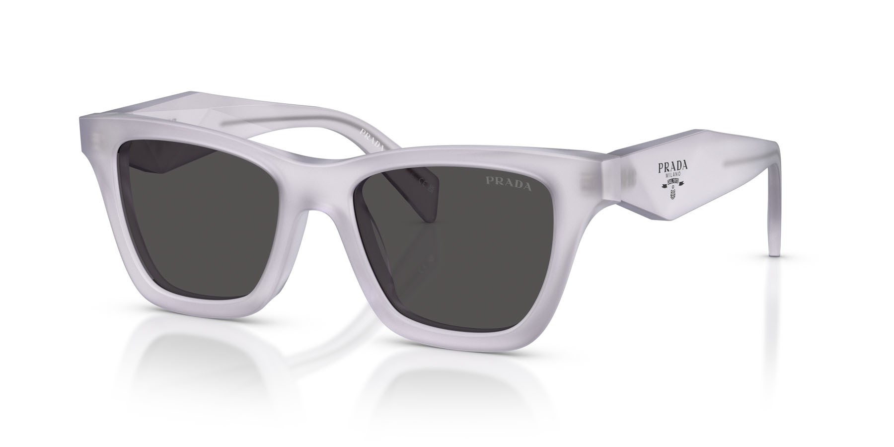 Occhiali da sole Prada PR C07S (22G08Z) colore frosted ice forma farfalla lenti grigio scuro