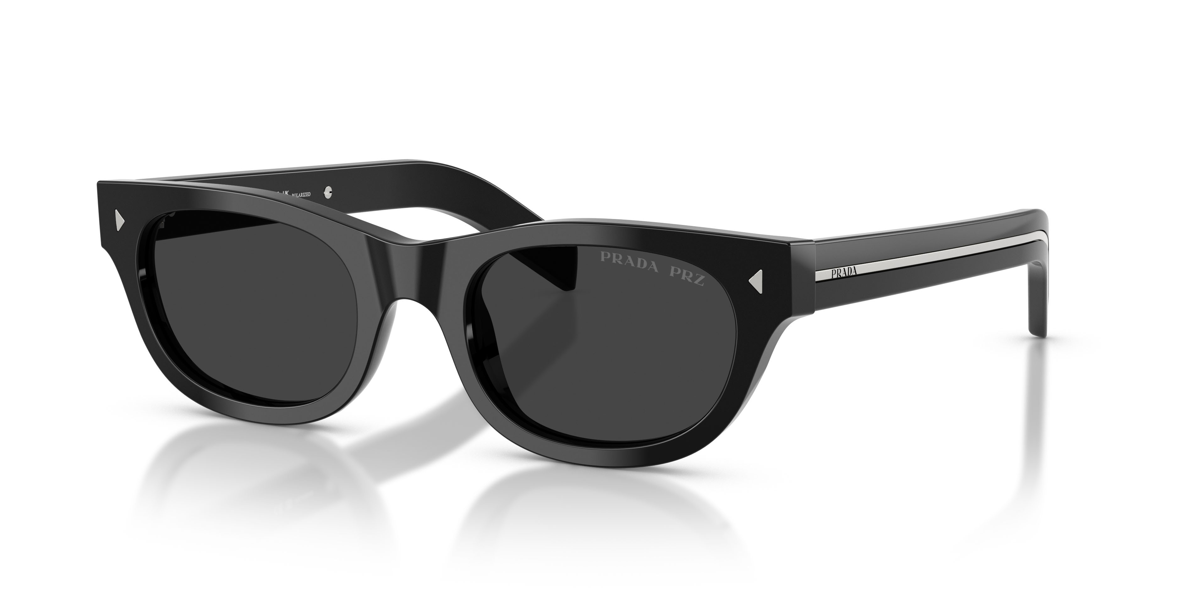 Occhiali da sole Prada PR C09S (16K08G) colore nero forma cat eye lenti polarizzate nere