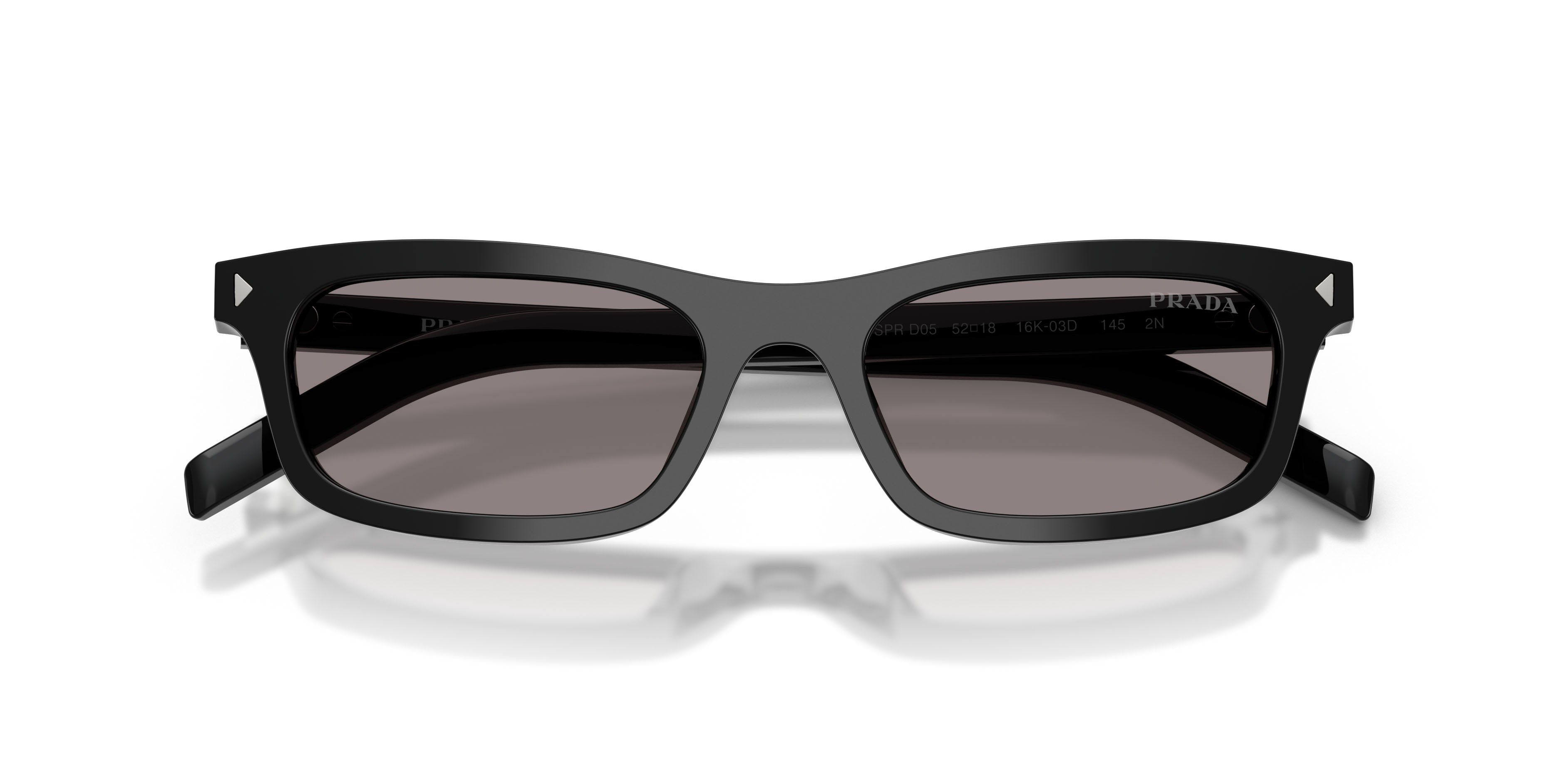 Occhiali da sole Prada PR D05S (16K03D) colore nero forma quadrato lenti grigio