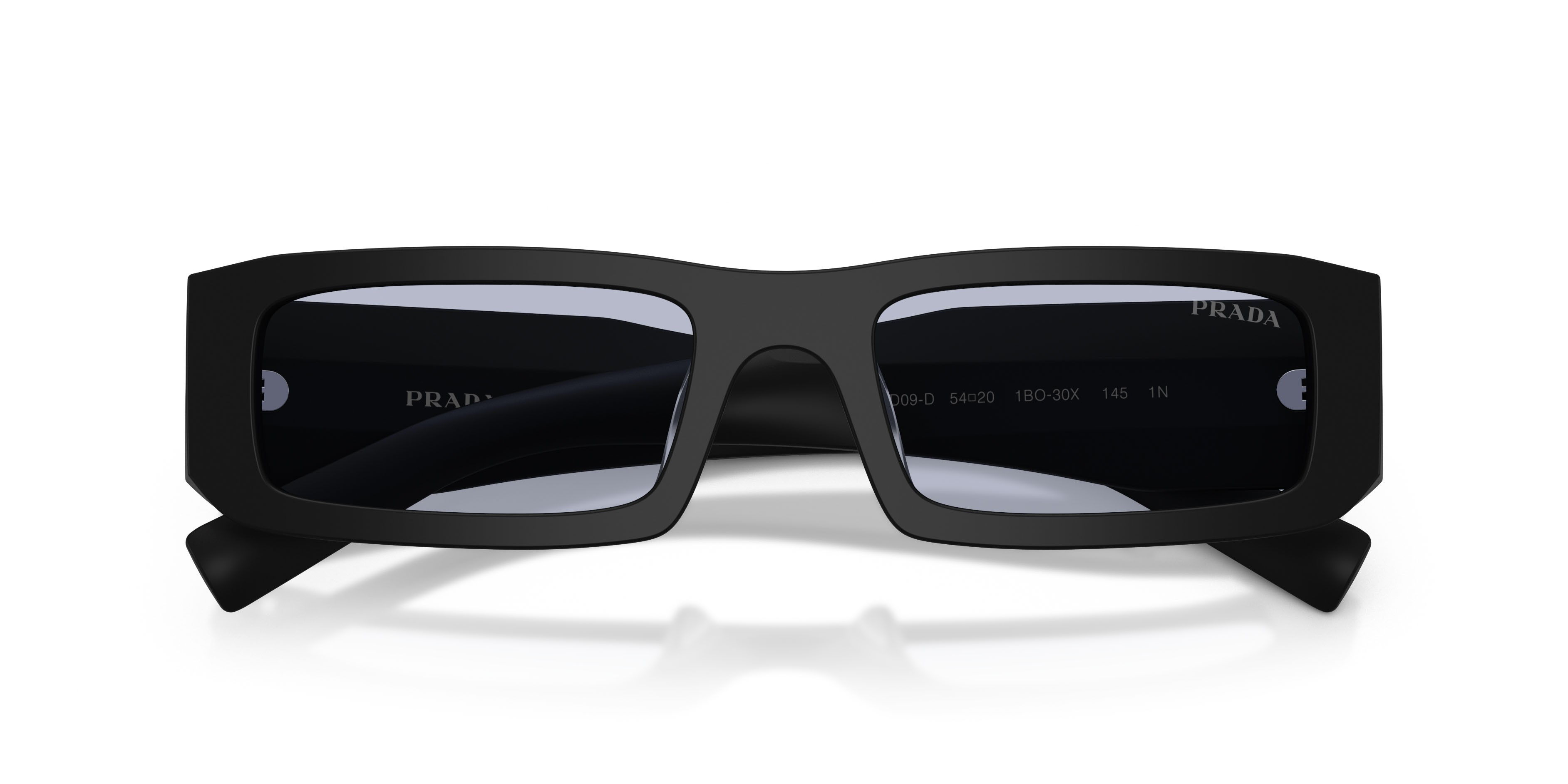 Occhiali da sole Prada PR D09SD (1BO30X) colore nero opaco forma rettangolare lenti ultravioletto