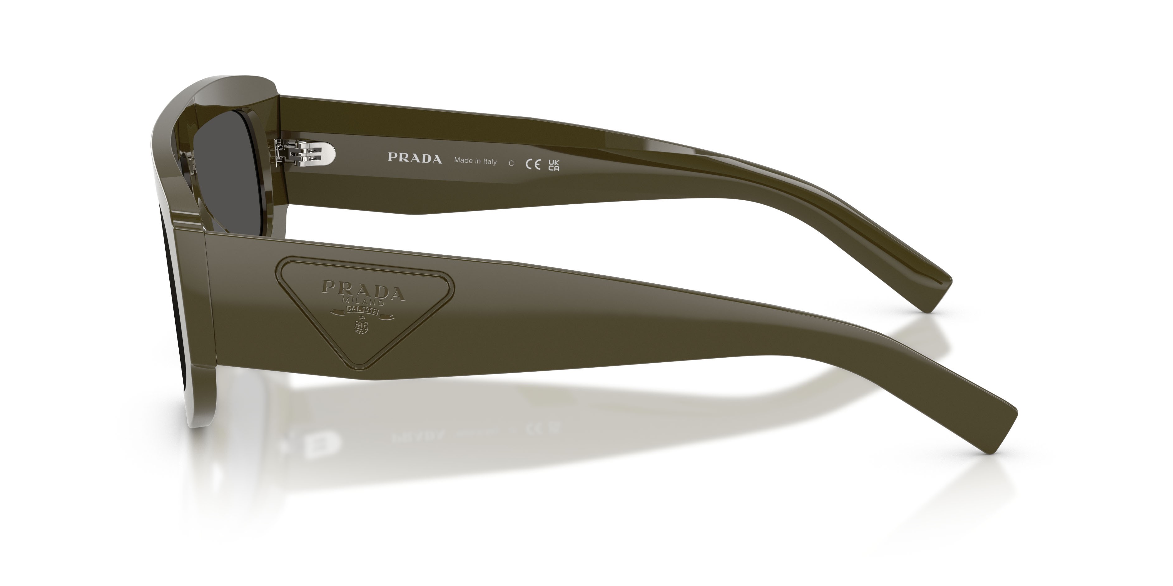 Occhiali da sole Prada PR D10S (26J70G) colore laurel forma irregolare lenti verde oliva