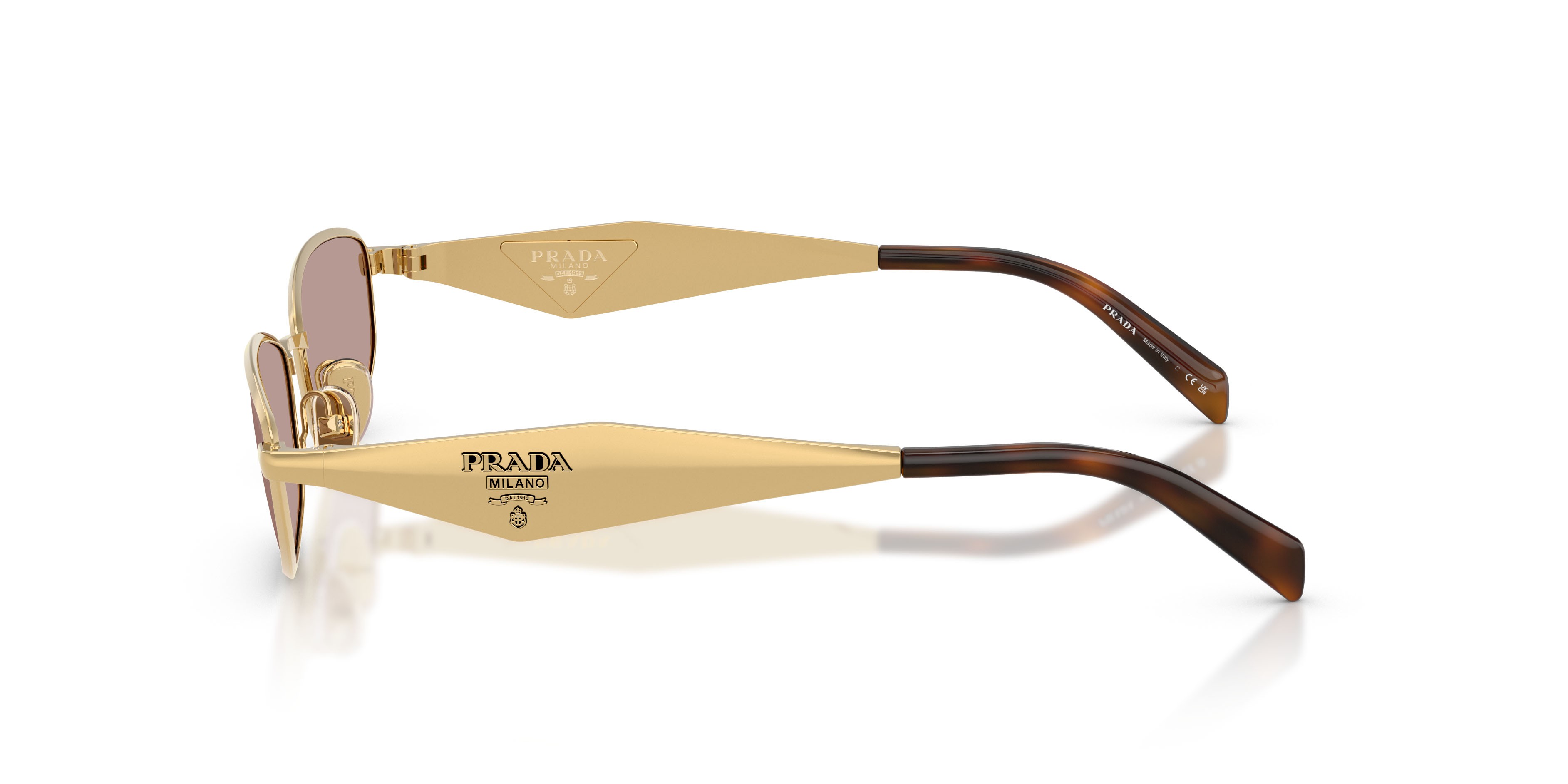 Occhiali da sole Prada PR D51S (5AK20I) colore oro forma ovale lenti viola chiaro/marrone