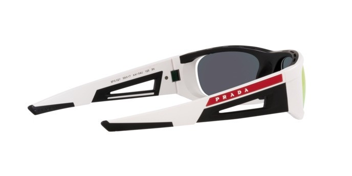 Occhiali da sole Prada Linea Rossa PS 02YS (AAI04U) colore bianco opaco/nero forma irregolare lenti orange multilayer tuning