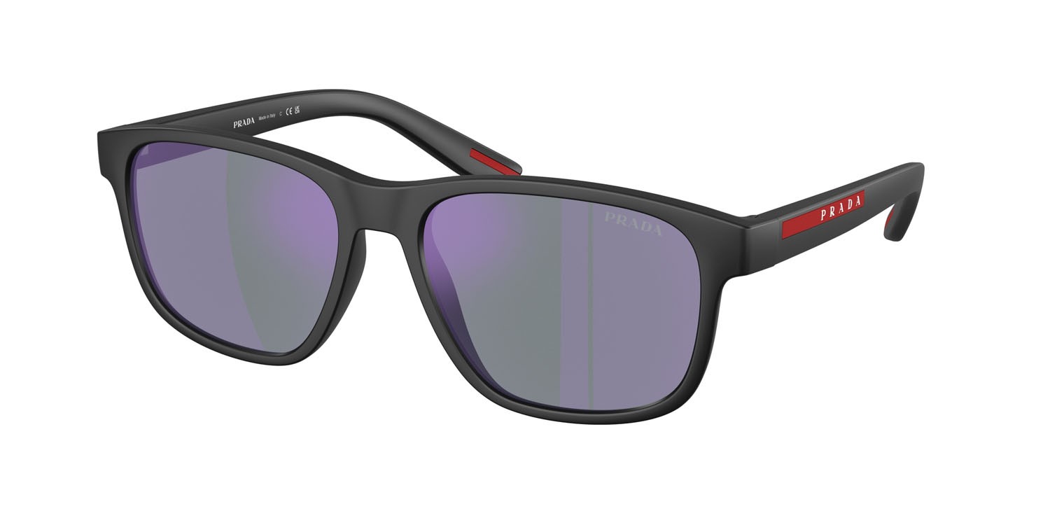 Occhiali da sole Prada Linea Rossa PS 06YS (1BO10J) colore nero opaco forma quadrato lenti blu scuro specchiata viola