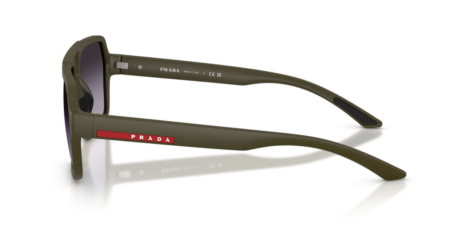 Sonnenbrillen Prada Linea Rossa PS A06S (15X09U) farbe verde opaco form aviator gläser grigio sfumato