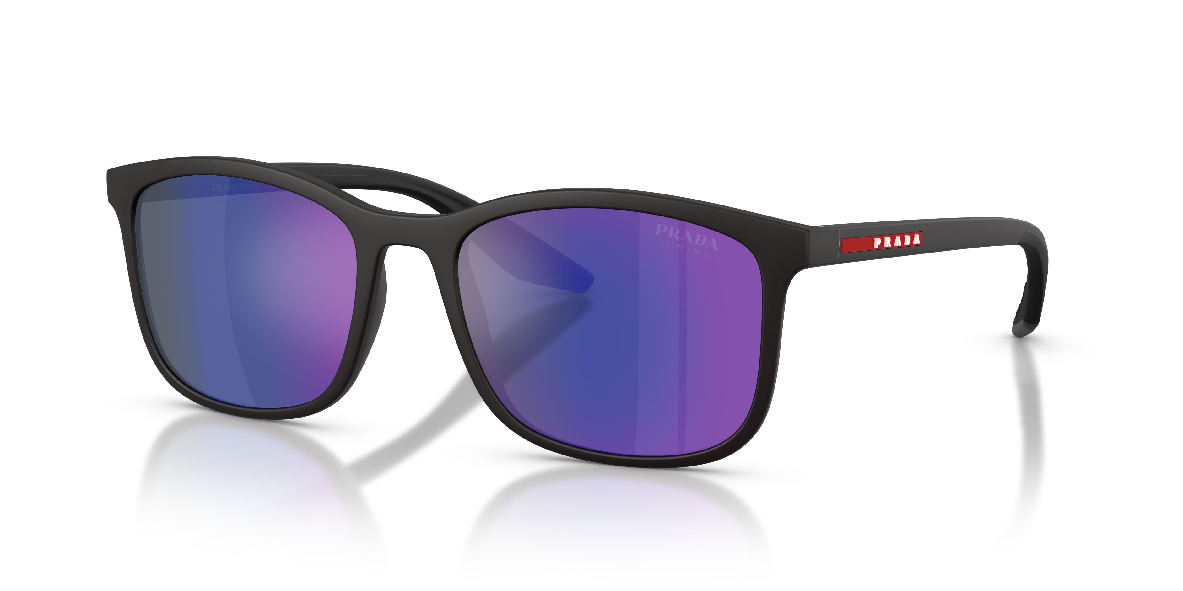 Occhiali da sole Prada Linea Rossa PS A08S (UFK05U) colore grigio opaco forma quadrato lenti blu scuro specchiata viola