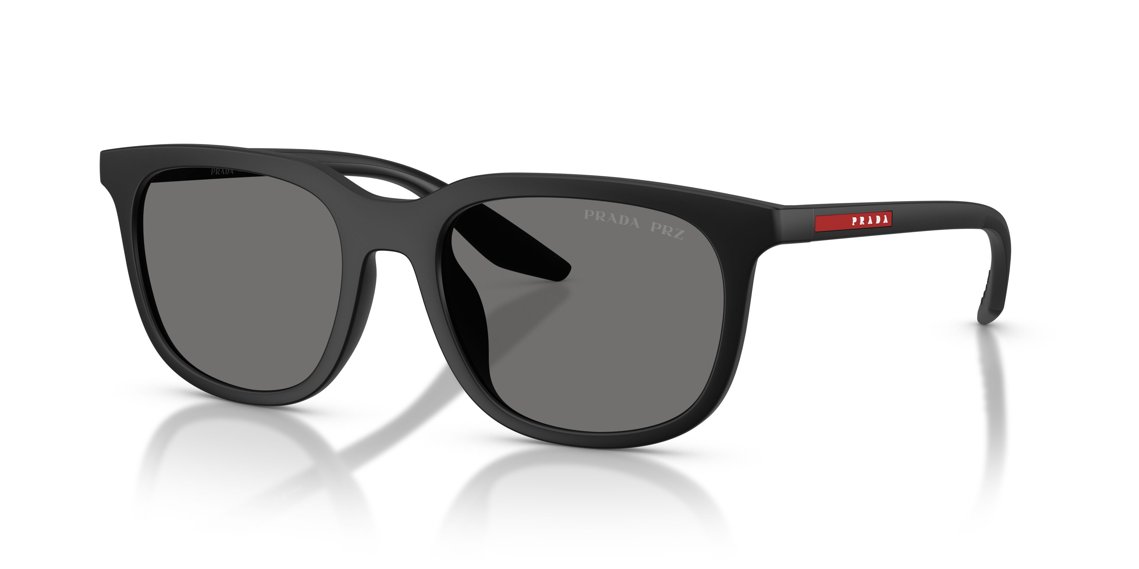 Occhiali da sole Prada Linea Rossa PS B09SU (1BO02G) colore nero opaco forma quadrato lenti polarized grigio scuro