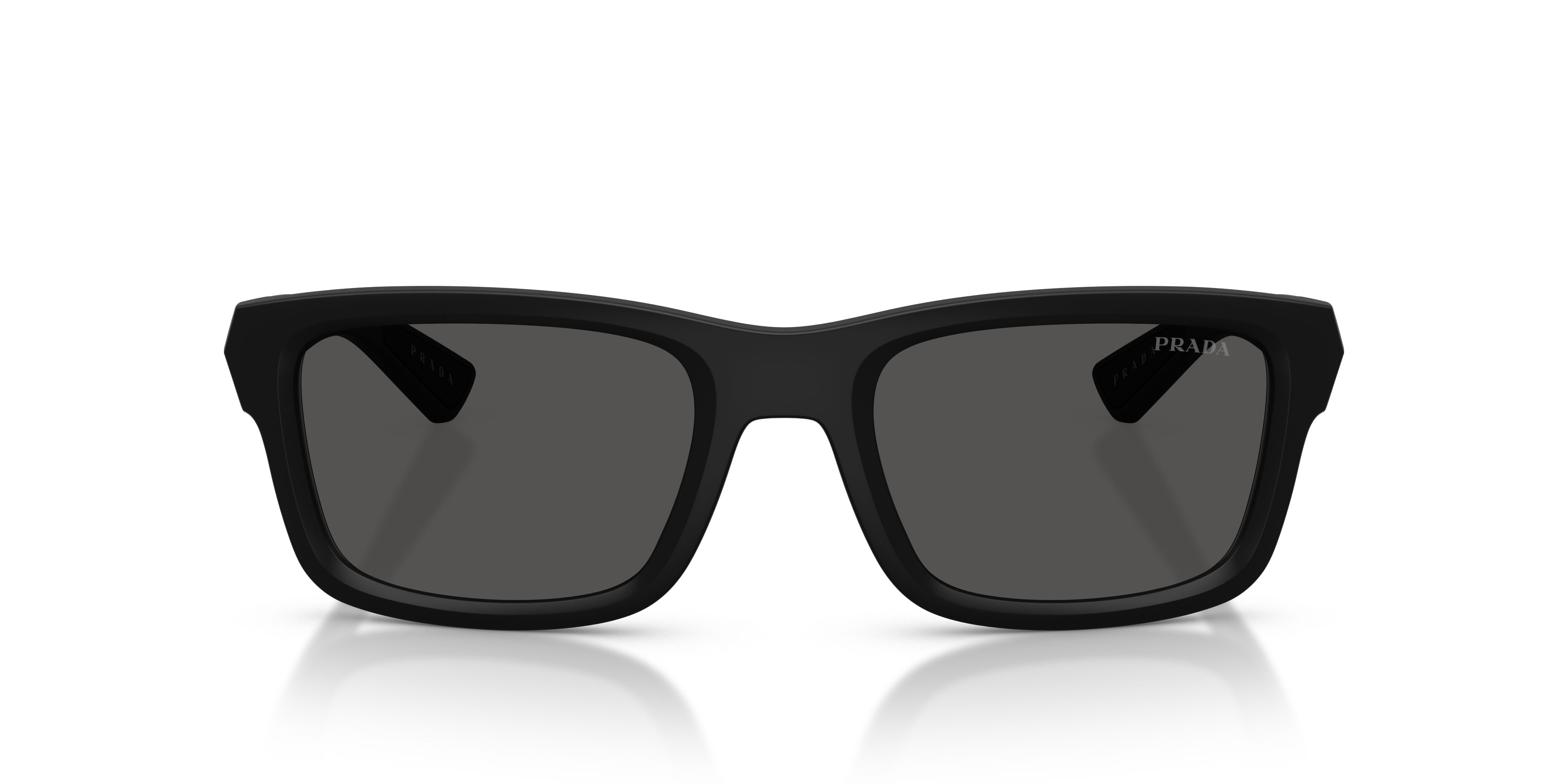 Occhiali da sole Prada Linea Rossa PS B10S (1BO08Z) colore nero opaco forma irregolare lenti grigio scuro
