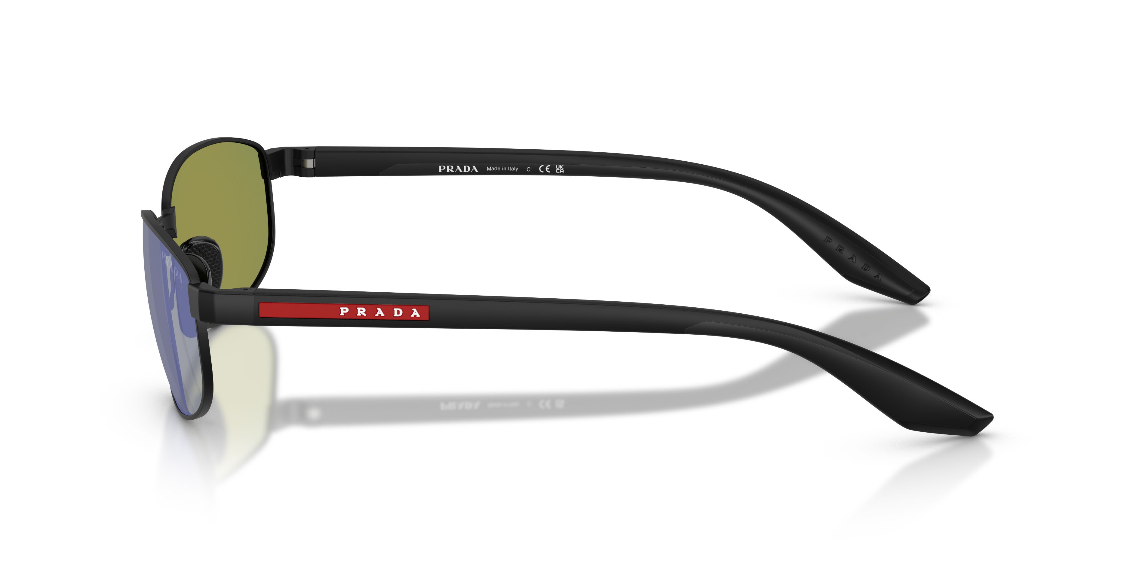 Occhiali da sole Prada Linea Rossa PS B53S (1BO60Z) colore nero opaco forma ovale lenti viola/verde