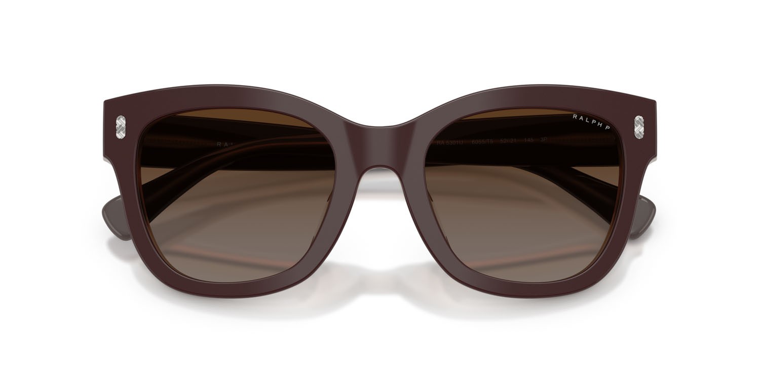 Sunglasses Ralph RA 5301U (6055T5) color marrone lattiginoso lucido shape oval lenses polar marrone sfumata