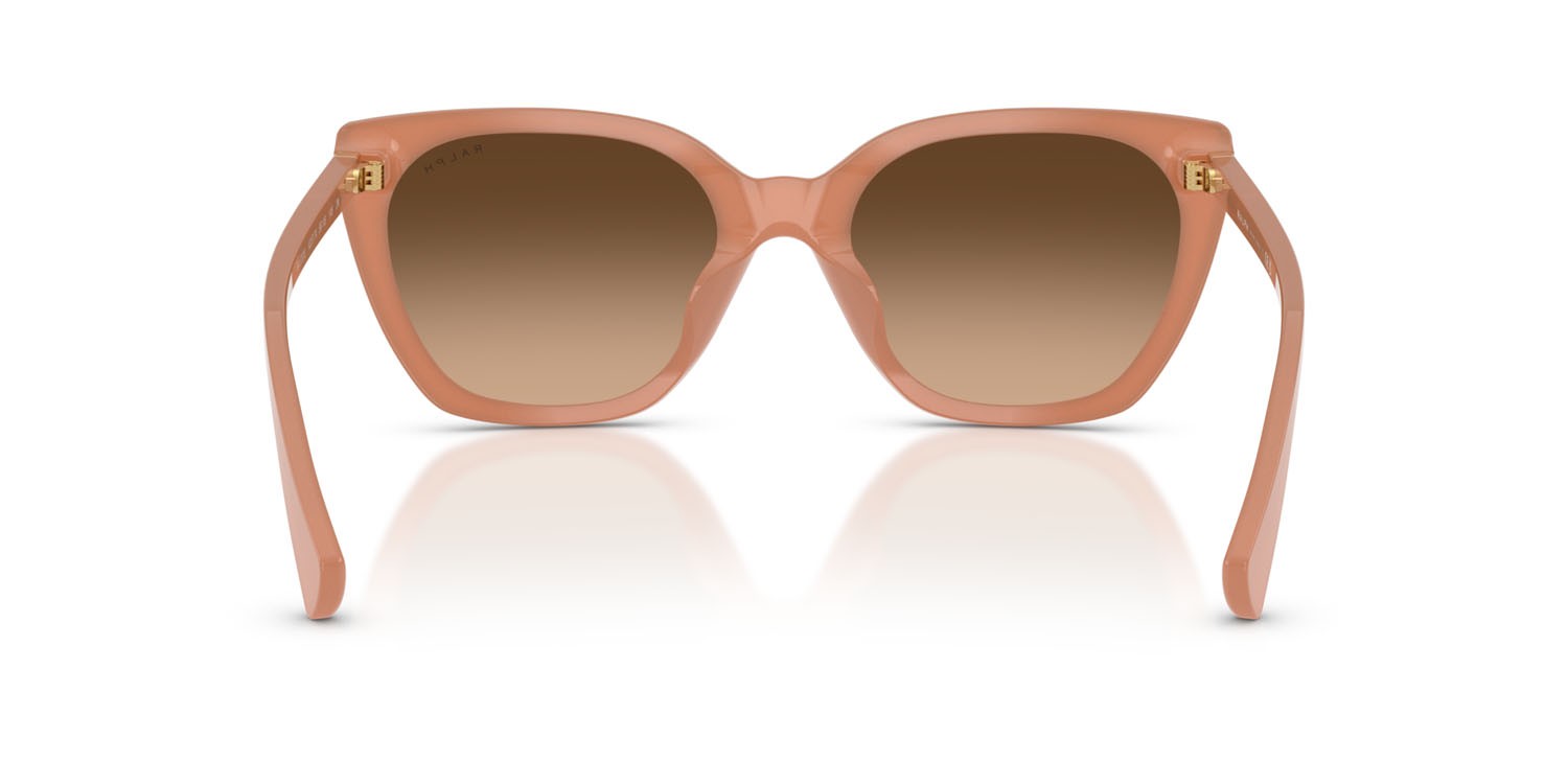 Sunglasses Ralph RA 5330U (623774) color pesca latte lucido shape butterfly lenses marrone sfumato