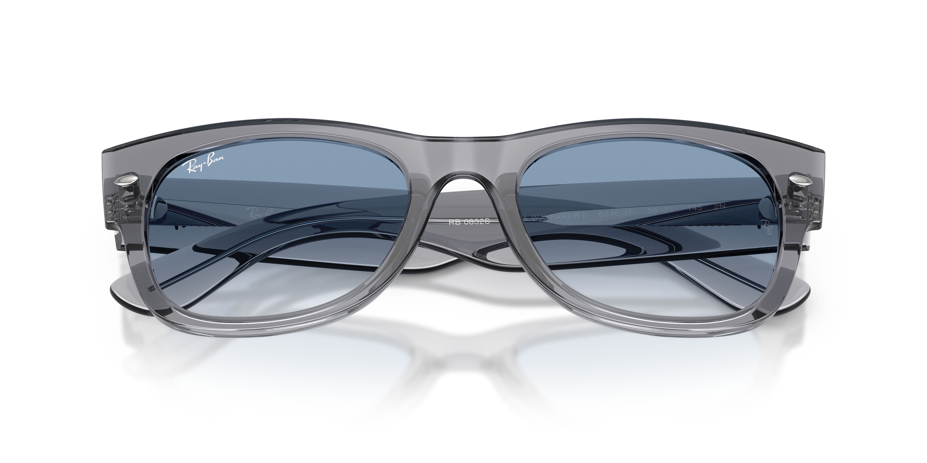 Sonnenbrillen Ray-Ban Mega Wayfarer II RB 0832S (68463F) farbe grigio form quadratisch gläser trasparente sfumato blu