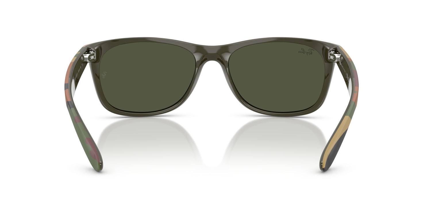 Sonnenbrillen Ray-Ban New Wayfarer RB 2132 (682331) farbe green & green camuflage form quadratisch gläser verde